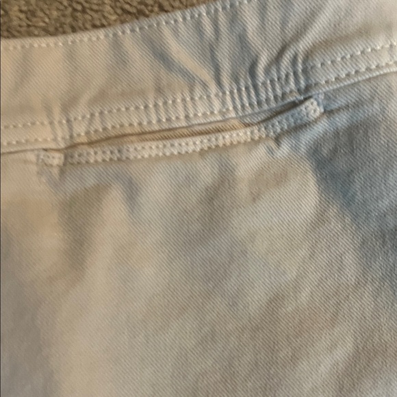 Ava & Viv Women's Light Cream Jean Shorts see dirt spot in picture - Picture 7 of 10